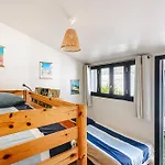 Maison 4 Avec Piscine Holiday home *